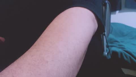 Snapshot of lvcifer_ chatting on October 2025 07:19:01 AM ayoo online show from October 2025 07:19:01 AM