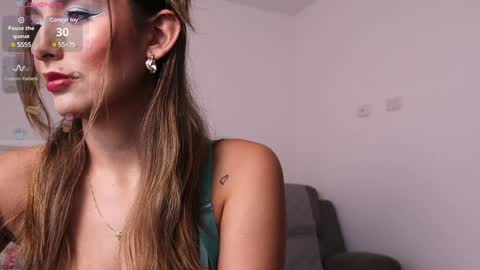 Snapshot of lya_aron_couple chatting on February 2025 07:55:01 PM lya_aron_couple online show from February 2025 07:55:01 PM