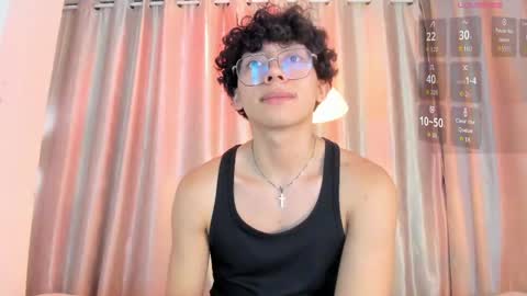 Lyan online show from May 2026 07:52:01 PM