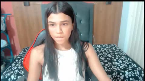 lyanamerry03 online show from October 2025 08:49:01 PM