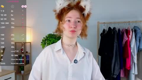 Snapshot of lydaerne chatting on May 2026 01:25:02 AM Call me Liddy Im so new here show me how to get fun here please online show from May 2026 01:25:02 AM
