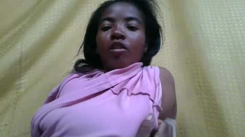 Snapshot of lydie856696 chatting on June 2026 12:27:02 PM lydie856696 online show from June 2026 12:27:02 PM
