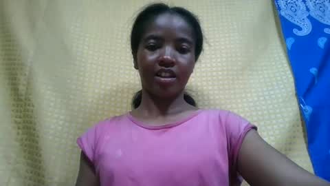 Snapshot of lydie856696 chatting on July 2026 05:25:02 AM lydie856696 online show from July 2026 05:25:02 AM