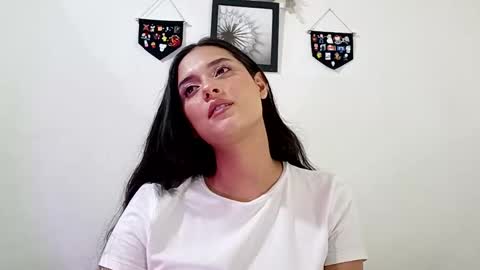 lyla online show from January 2025 02:19:01 AM