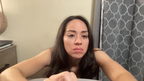 Olivia online show from February 2026 01:32:02 AM