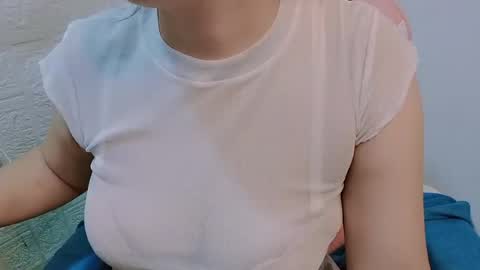 Snapshot of lylikixi chatting on June 2026 01:30:02 AM lylikixi online show from June 2026 01:30:02 AM