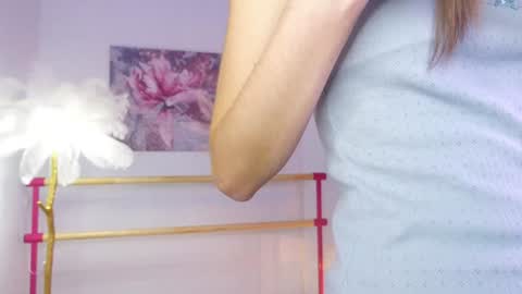 Lyly   online show from December 2024 05:27:02 AM