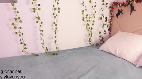 Lyly   online show from October 2025 05:41:02 AM