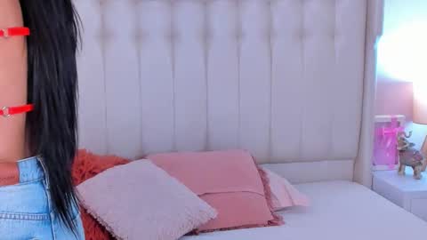 Lyn online show from October 2025 11:22:01 AM