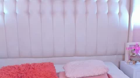 Lyn online show from December 2025 11:15:02 AM