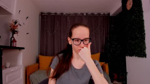 Sara online show from January 2025 04:13:02 PM