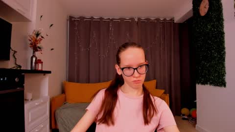 Sara online show from January 2025 01:29:01 AM