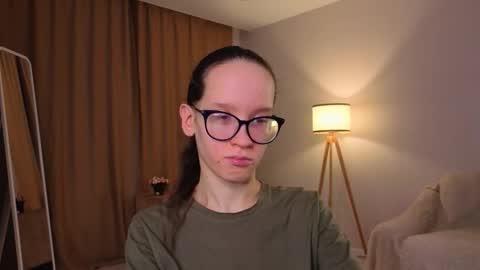 Sara online show from January 2026 04:22:02 PM