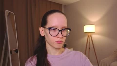 Sara online show from February 2026 04:14:01 PM