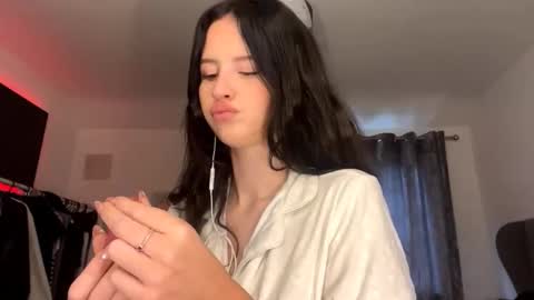 Snapshot of lynnetteclaycamp chatting on January 2026 12:21:01 PM Kay online show from January 2026 12:21:01 PM