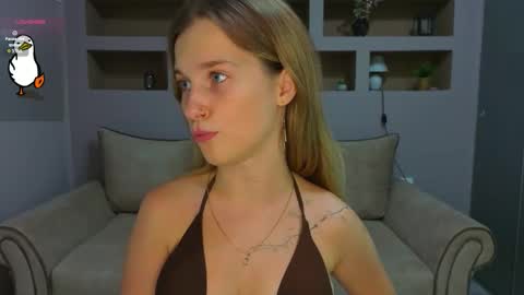 Lynn online show from September 2025 04:39:02 PM