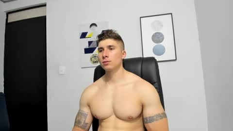 Lyonel online show from March 2025 07:43:02 PM