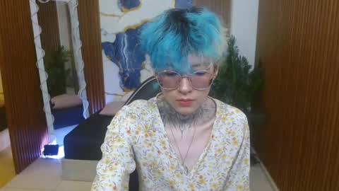 lyra_tay online show from April 2026 07:15:01 PM