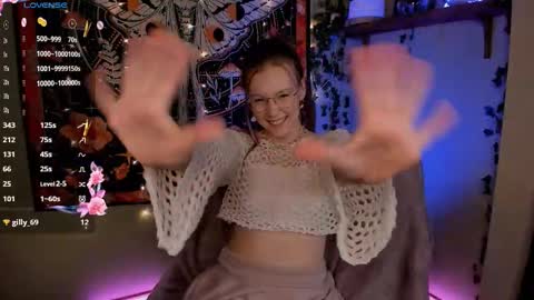 Snapshot of lyra_thenymph chatting on October 2025 10:38:01 AM Lyra online show from October 2025 10:38:01 AM