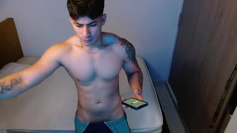 Snapshot of m1chaelx_ chatting on May 2026 02:23:01 PM MICHAEL online show from May 2026 02:23:01 PM