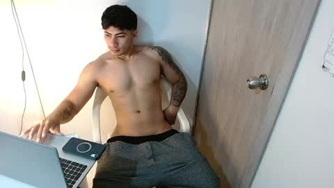 Snapshot of m1chaelx_ chatting on May 2026 03:17:01 PM MICHAEL online show from May 2026 03:17:01 PM