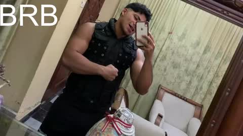 Snapshot of m1chaelx_ chatting on May 2026 03:24:02 AM MICHAEL online show from May 2026 03:24:02 AM