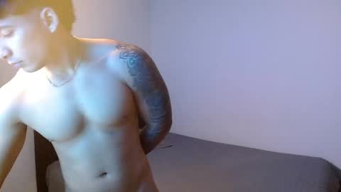 Snapshot of m1chaelx_ chatting on May 2026 02:46:01 PM MICHAEL online show from May 2026 02:46:01 PM