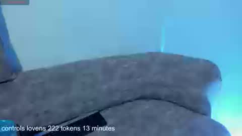 Mila online show from September 2025 03:12:01 PM