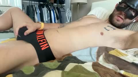 Snapshot of m_ass_k chatting on December 2024 05:16:02 AM m-ass-k online show from December 2024 05:16:02 AM