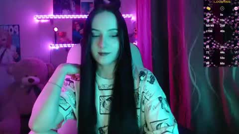 Snapshot of m_e_l_i_s_s_a_ chatting on July 2026 12:43:01 AM Melissa online show from July 2026 12:43:01 AM