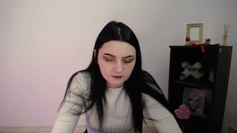 Snapshot of m_i_k_i_ chatting on February 2026 12:52:02 PM m_i_k_i_ online show from February 2026 12:52:02 PM