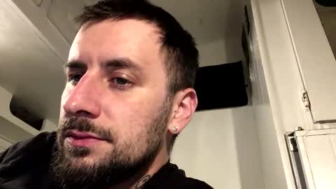 m_stephen online show from November 2025 02:22:02 AM