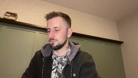 m_stephen online show from February 2026 05:08:02 AM