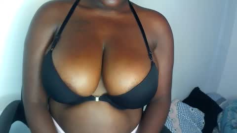 m_tits3 online show from September 2025 12:50:01 PM
