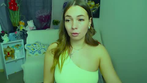 Vikki online show from April 2026 05:15:02 PM