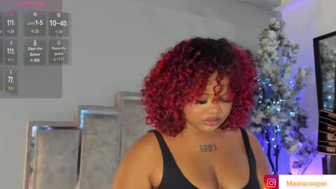 Maraacooper online show from October 2025 08:17:02 PM