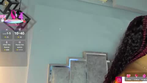 Maraacooper online show from November 2025 02:00:02 AM