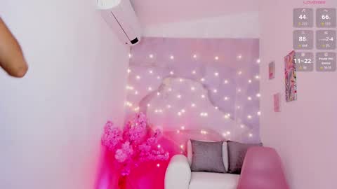 Mariangel  online show from March 2026 02:22:02 PM