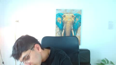 Max online show from March 2026 02:06:02 PM