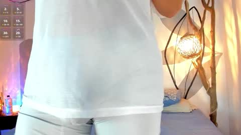 Snapshot of maax_taylor01 chatting on February 2026 11:07:02 AM online show from February 2026 11:07:02 AM