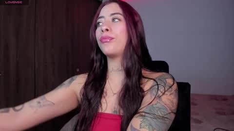 Snapshot of maazikeenx chatting on March 2026 05:30:01 AM Sara online show from March 2026 05:30:01 AM