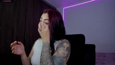 Snapshot of maazikeenx chatting on March 2026 05:13:01 AM Sara online show from March 2026 05:13:01 AM