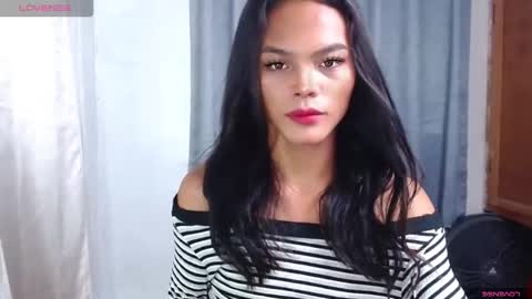 Snapshot of mabuhay_lola chatting on May 2026 08:33:01 AM Divina online show from May 2026 08:33:01 AM