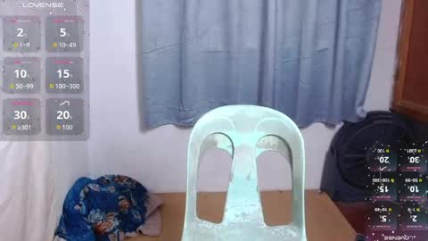 Snapshot of mabuhay_lola chatting on May 2026 10:44:01 AM Divina online show from May 2026 10:44:01 AM