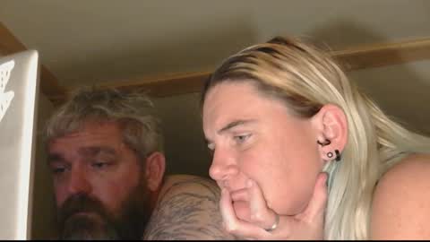 Snapshot of macabrediamomd chatting on February 2026 07:18:02 AM macabrediamomd online show from February 2026 07:18:02 AM