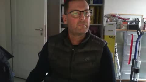 macfly67 online show from January 2026 01:59:02 PM