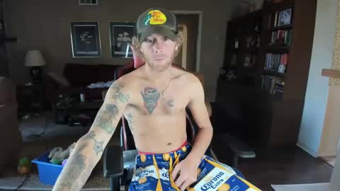 Snapshot of machinecumkelly69 chatting on January 2025 06:03:02 PM machinecumkelly69 online show from January 2025 06:03:02 PM