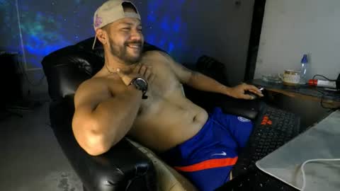 Snapshot of machohandsome chatting on July 2026 10:52:01 AM Javier papichulo master how do you want online show from July 2026 10:52:01 AM