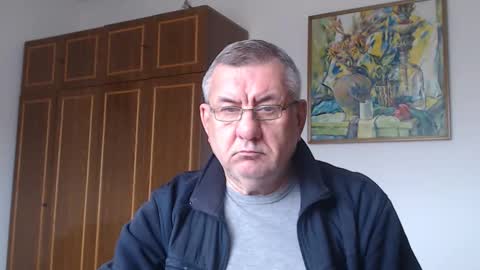 Macho online show from October 2025 10:49:02 AM