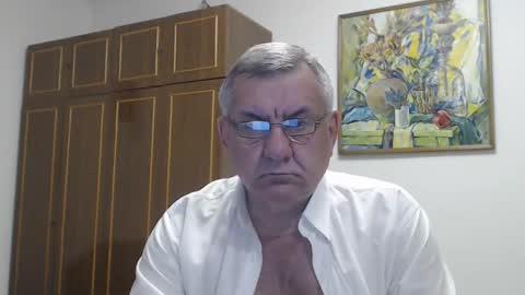 Macho online show from March 2026 07:17:01 PM